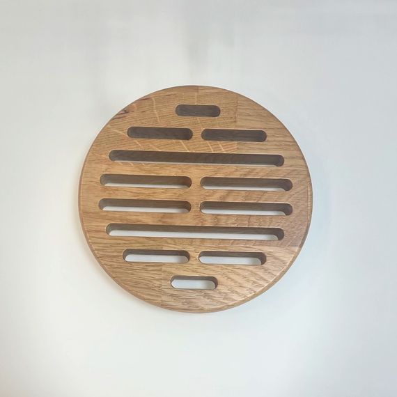 Деревянная врезная решетка Visioner d 150мм. (посадка 135мм. из дуба)