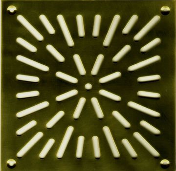 Решётка напольная 150х150 (вариант 2) из латуни