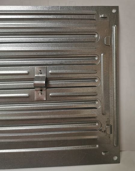 Решетка Р 150 200*200 мм, жалюзийная, металлическая