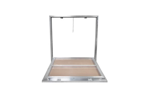 Люк-дверь под покраску ТИТАН МИНИ 800х800