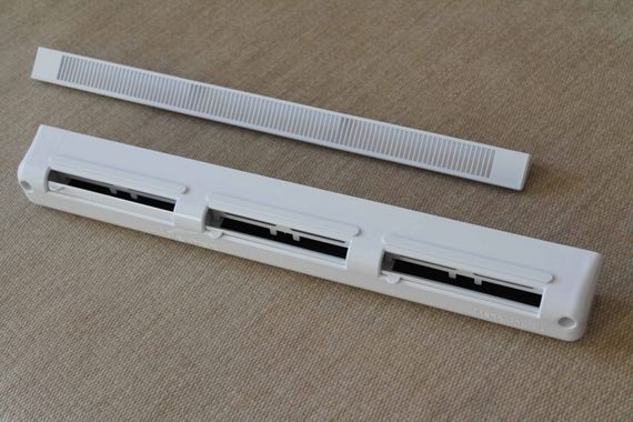 Оконный приточный клапан Ventec VT 701 с контролем потока воздуха и акустической шумоизоляцией