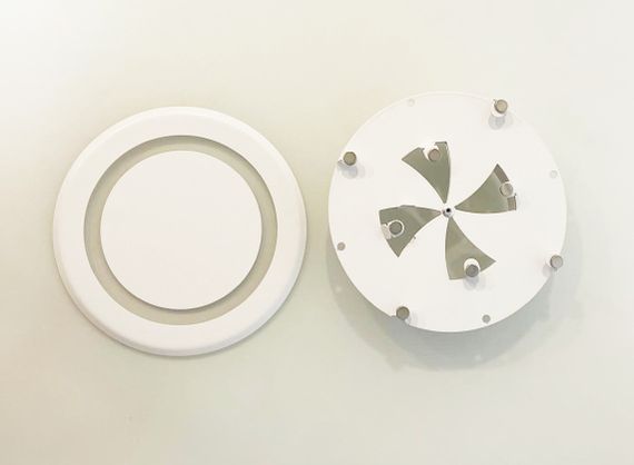 Диффузор приточно-вытяжной на магнитах регулируемый КНДБ-100 декоративный металлический белый