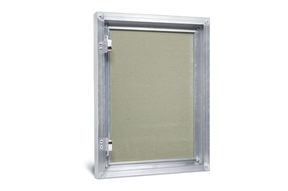 Люк под покраску Пилот 400х900