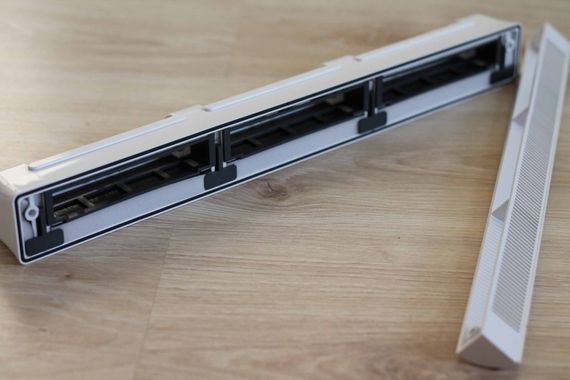 Оконный приточный клапан Ventec VT 701 с контролем потока воздуха и акустической шумоизоляцией