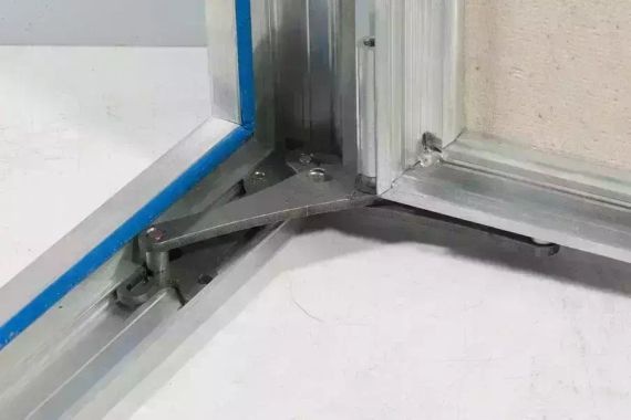 Люк Визионер "Фурор" 600х800 нажимной под плитку