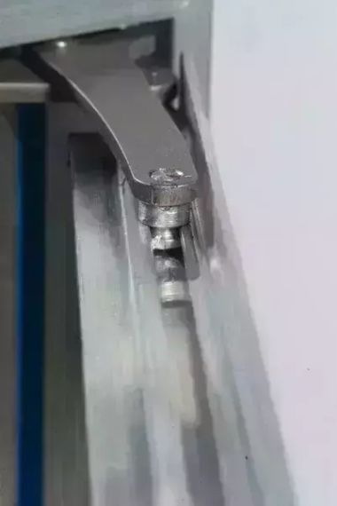 Люк Визионер "Фурор" 600х1000 нажимной под плитку