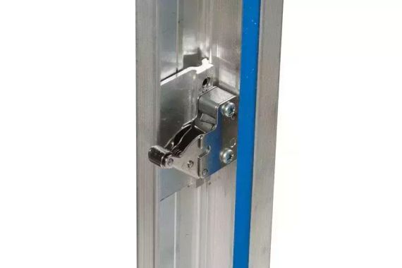 Люк Визионер "Фурор" 300х600 нажимной под плитку