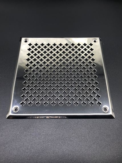 Решётка 150х200 мм, нержавеющая сталь, перфорация цветочек