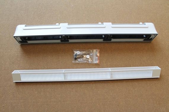 Оконный приточный клапан Ventec VT 701 с контролем потока воздуха и акустической шумоизоляцией