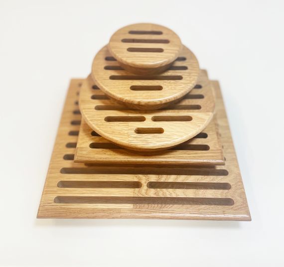 Деревянная врезная решетка Visioner d 100мм. (посадка 85мм. из дуба)