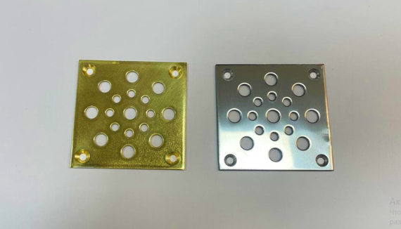 Решетка напольная 70х70мм из нержавеющей стали, отверстия