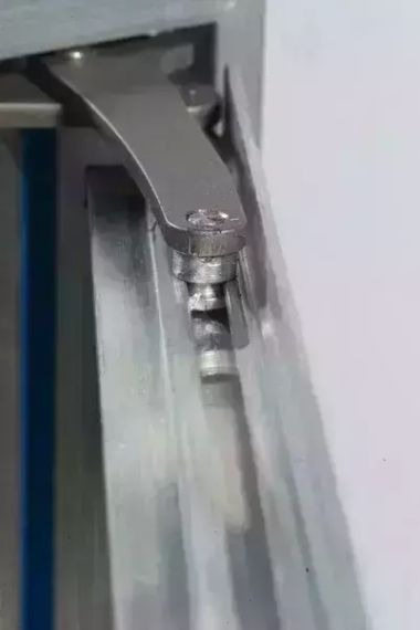 Люк Визионер "Фурор" 400х900 нажимной под плитку