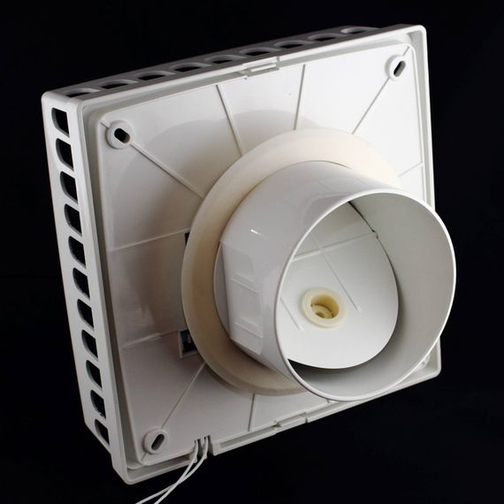 Приточный клапан КИВ Квадро 125 (1м) с алюминиевой решеткой KIV Quadro 125 (1м)