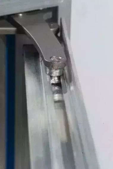 Люк Визионер "Фурор" 300х600 нажимной под плитку