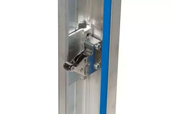 Люк Визионер "Фурор" 400х400 нажимной под плитку