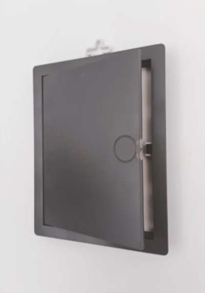 Люк-дверца ревизионная пластик, 300х400 мм, с нажимным замком &quot;PUSH&quot;, темно серый