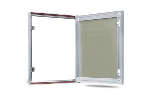 Люк под покраску Пилот 400х1000