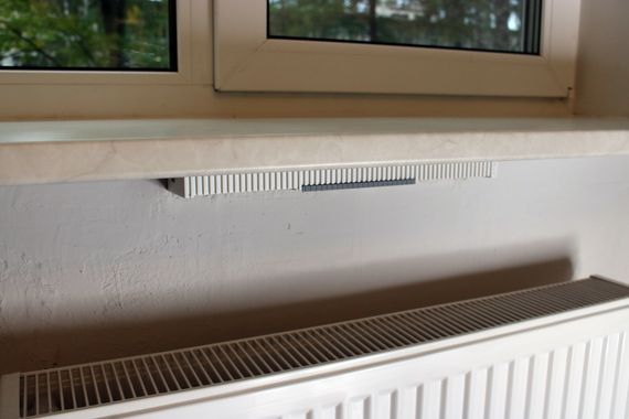 Подоконный приточный клапан Norvind City для навесных фасадов