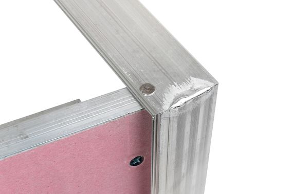 Противопожарный люк под покраску Рубеж 400х400 с трехгранным замком